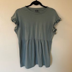 Droimp | Sage Green Ruffle Sleeve Tiered Top | Size Medium